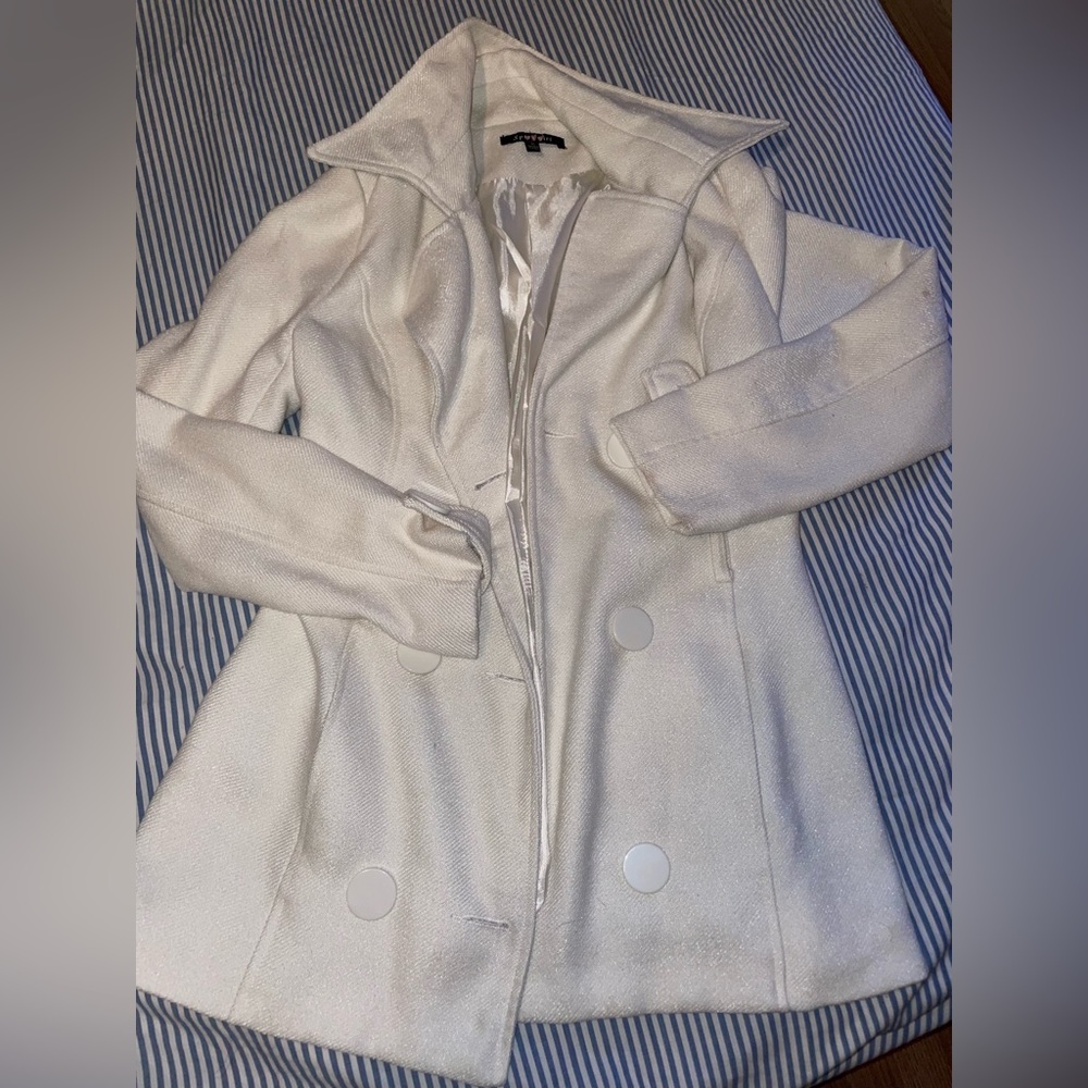 Women’s white coat